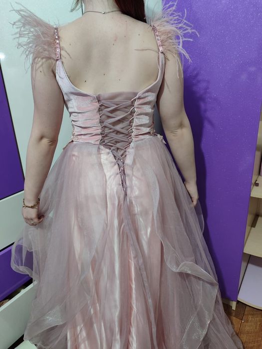 Платье бальное 44размер