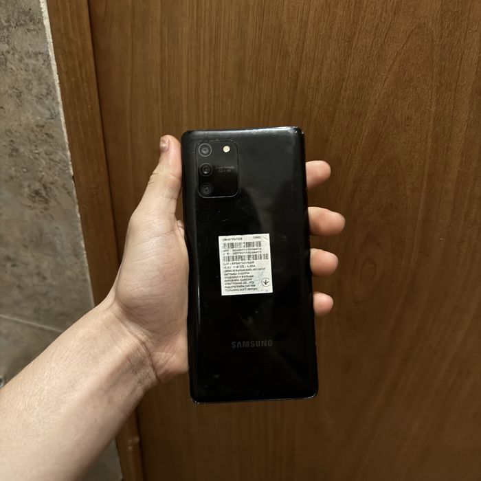 Продам Samsung s10 lite 6/128гб
