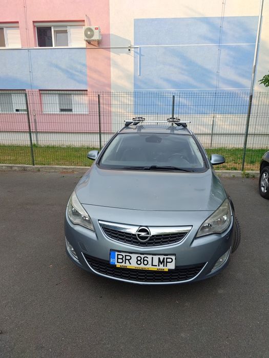 Opel Astra J Break