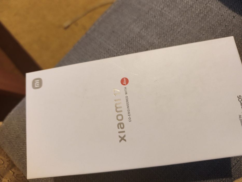 Telefon Xiaomi 17