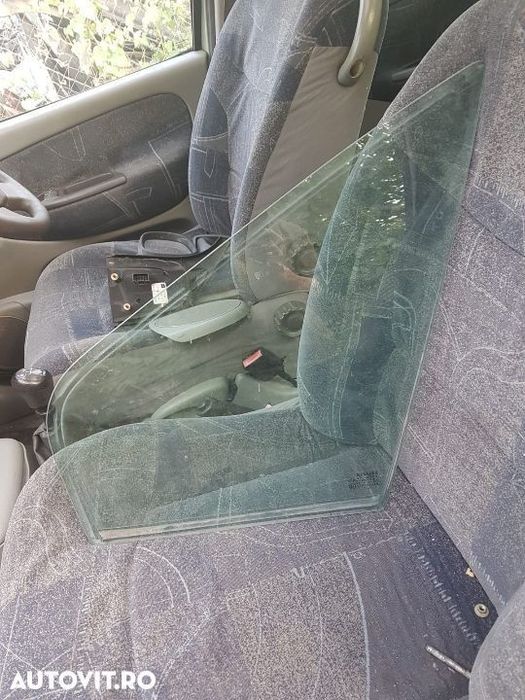 Geam / Sticla Usa / Portiera Stanga Fata Fix Renault Scenic 1 1997 - 2003