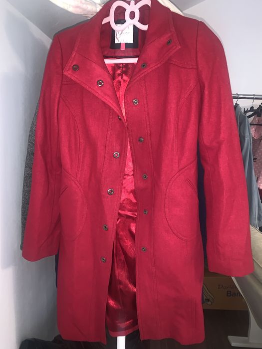 Palton dama rosu
