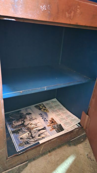 Продается железны Сейф