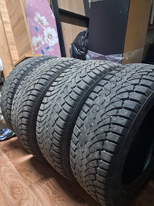 Продам резину Pirelli в хорошем состоянии