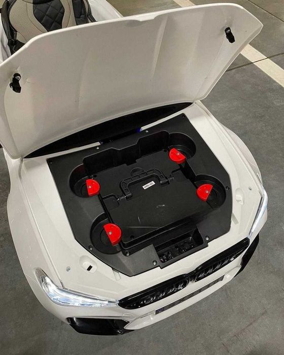 Детский электромобиль " BMW M5 Competition