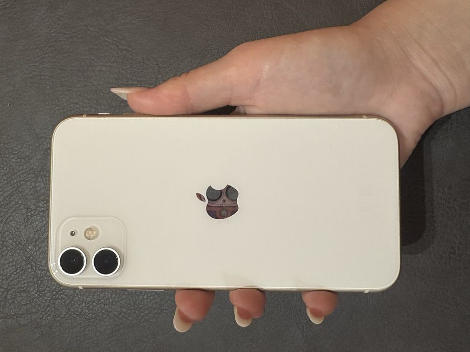 iPhone 11 – 128GB, отлично състояние