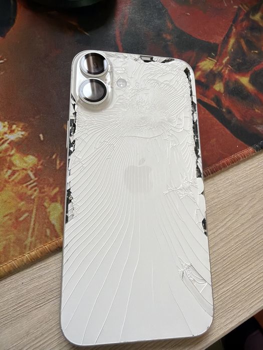 Iphone 16 plus на запчасти