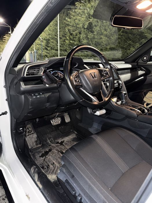 Honda Civic 10th gen 1.5 automat