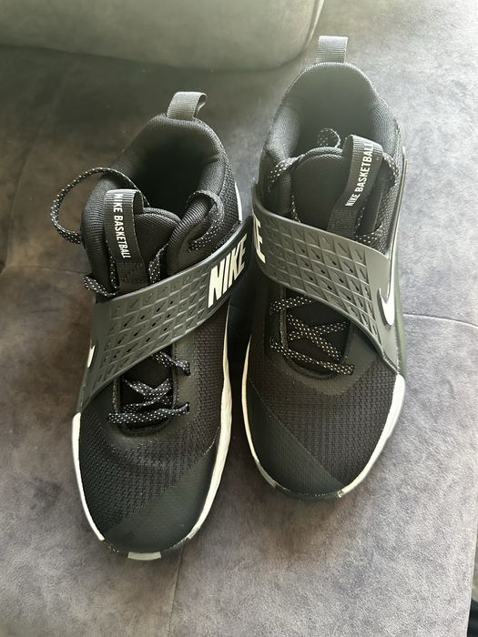 Nike високи обувки