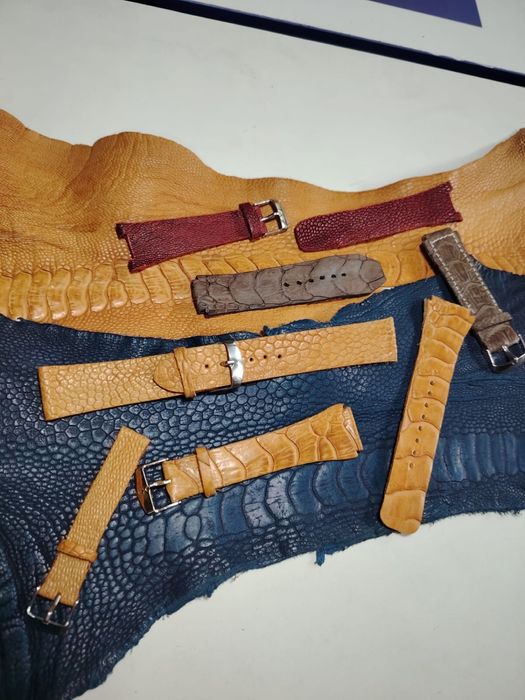 20мм Ремешок из страуса .