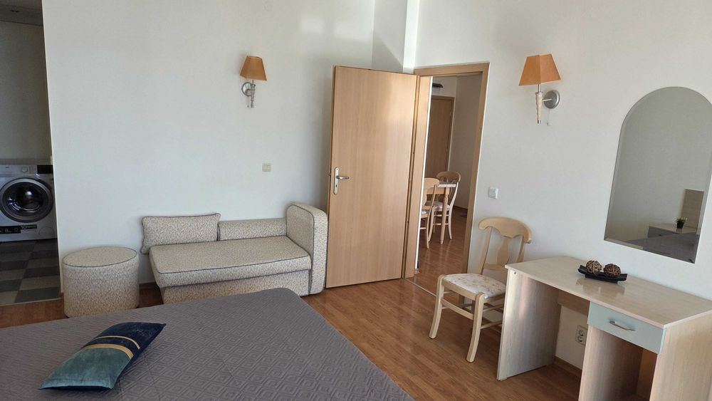 Продава се Двустаен апартамент в к.к. Слънчев бряг - 98 кв.м за 677 €/кв.м - Снимка #9