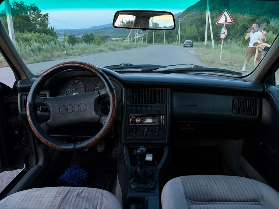 Продам Ауди 90 2.3