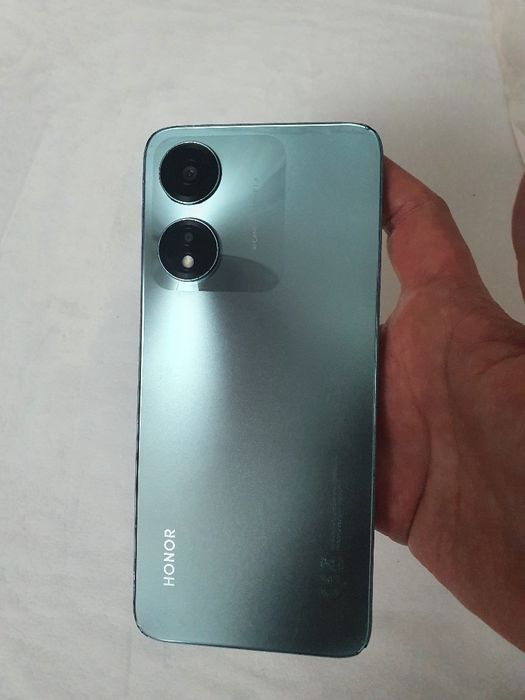 Srochna sotiladi Xonor X5 Plus 4/64Gb Original Sastayaniya Yaxshi