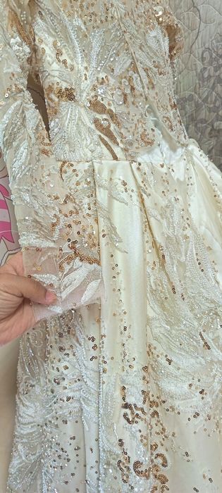 Келин куйлаклар сотилади