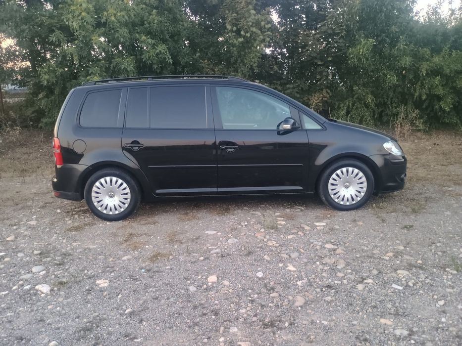 VOLKSWAGEN Touran 2009 — imagine 4