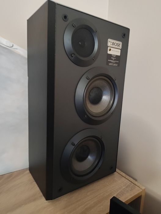 Тонколони Bose Studiocraft 300ST