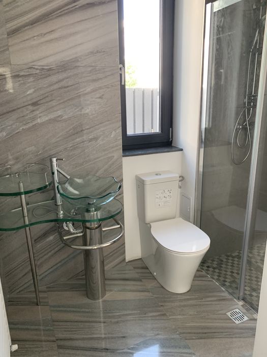 Lavoare de sticla Design cu baterie si scurgere inox incluse