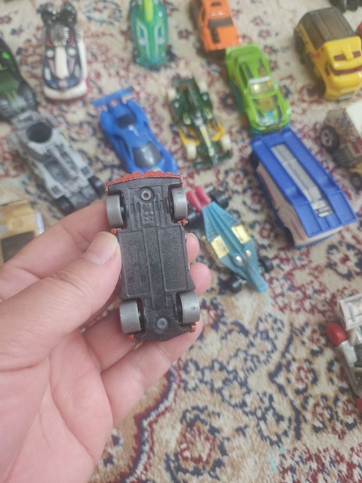 Машинки Hot wheels 115 штук