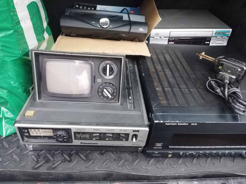 Electronice de vânzare