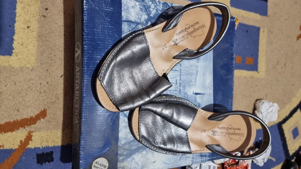 Обувь бу распродаю