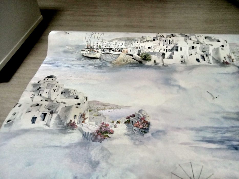 Продам обои с рисунком 6000 тг.