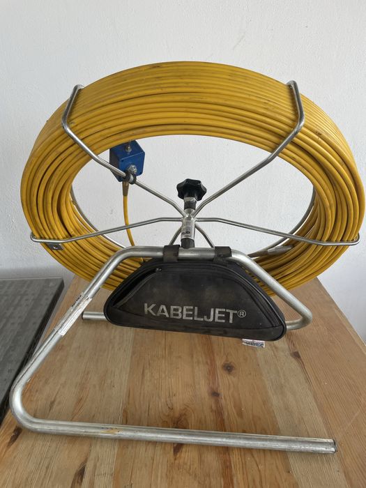 Tragator cablu fibra optica  / conductori