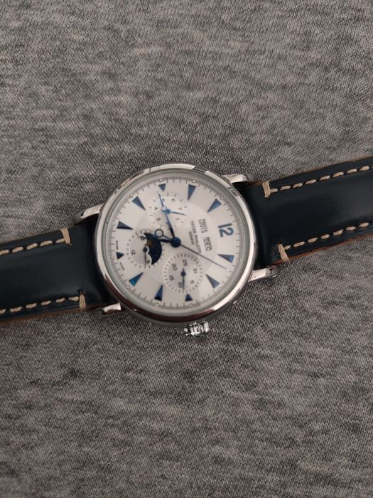 Ceas automatic deosebit