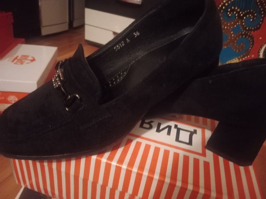 Туфли черный женский