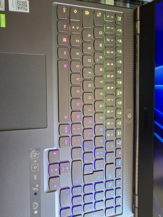 Lenovo Legion 7 15IMH05