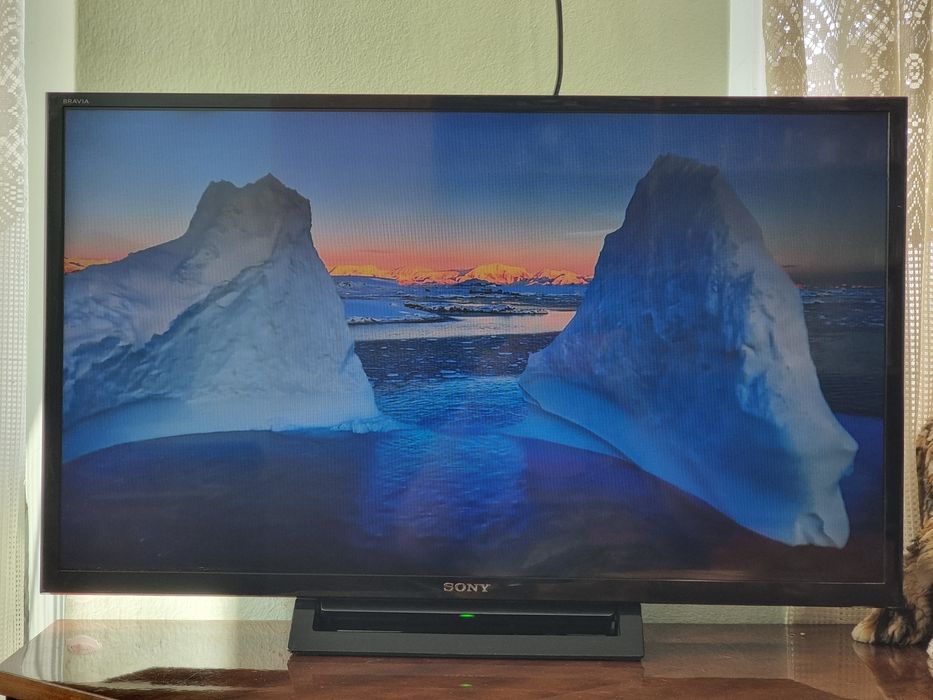 Телевизор / Sony - 32" - FULLHD , Цифрова + Ефирна