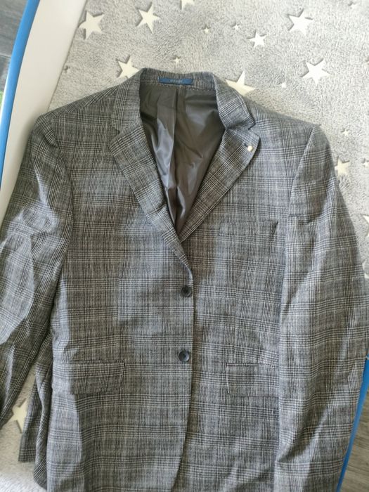Обсалютно новый пиджак