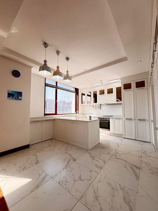 Продаёмся 3х комн. кв. студия