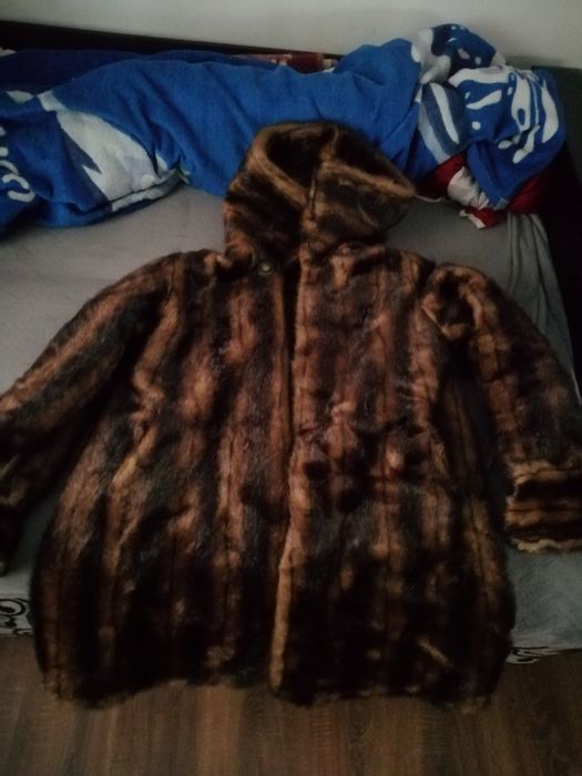 Vând haine de iarna