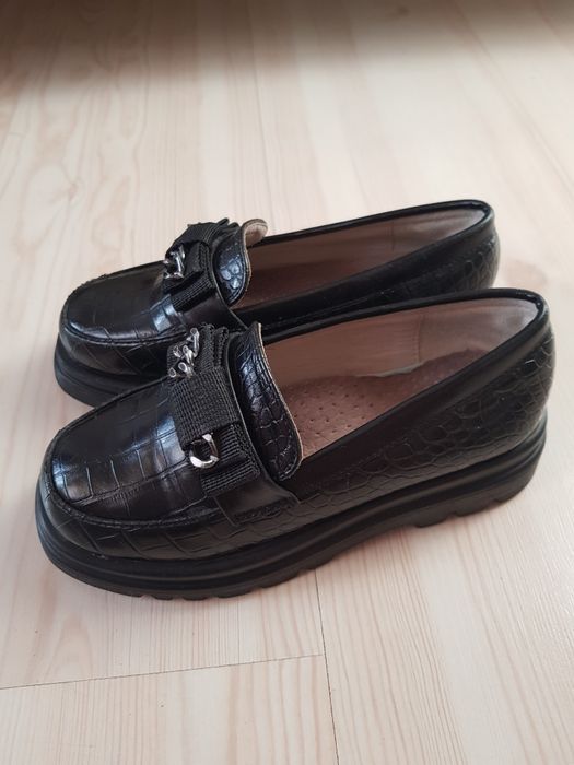 Детская обувь лоферы