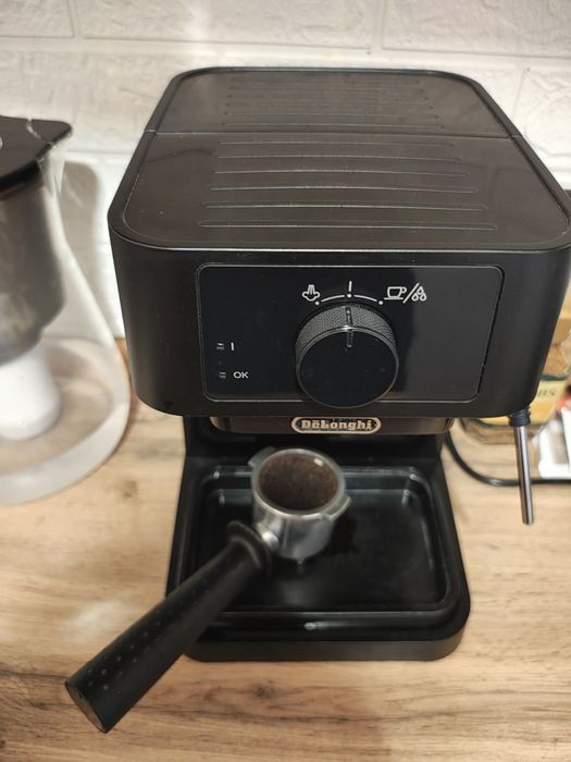 Кофеварка delonghi