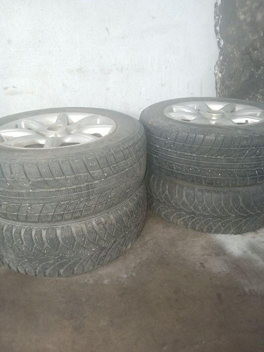 Продам резину с дисками