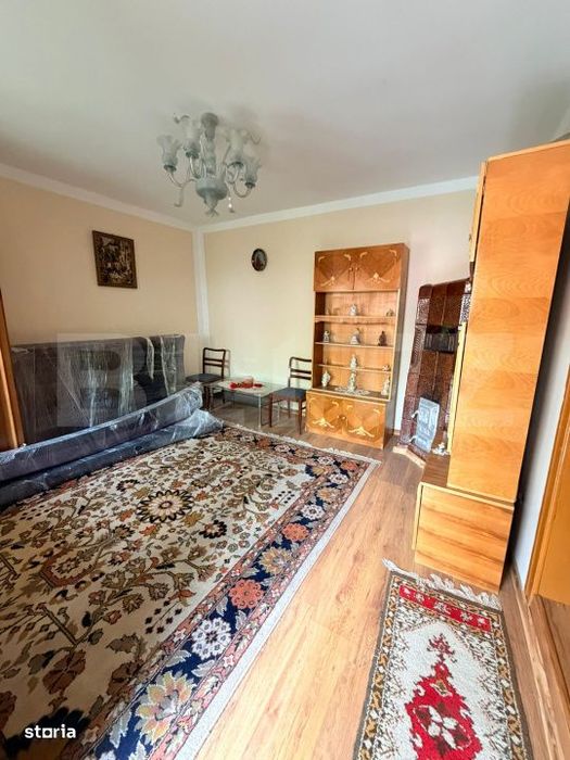 Casa de vanzare, 5 camere, 175 mp, Sercaita-Brasov