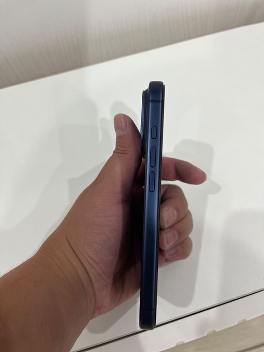 Продам iPhone 17 pro
