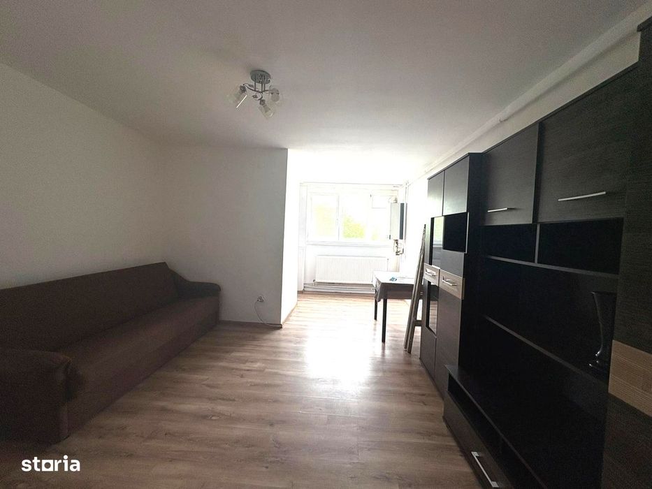 Garsoniera 30mp strada T.Vladimirescu mobilata 37.800eur neg
