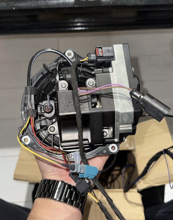 Cameră Marșarier VW golf 5,6,7,8, passat b6,7,8