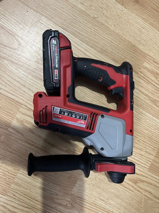 Vand rotopercutor milwaukee m18 BH