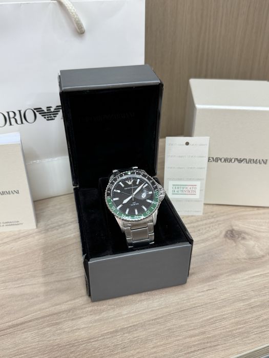 Часы ARMANI новые
