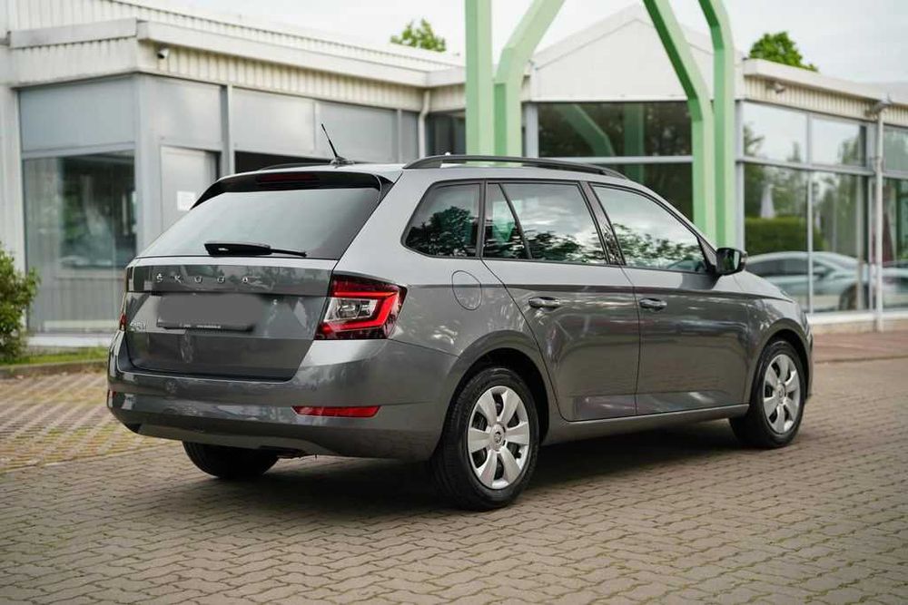 Inchiriere masina Skoda Fabia diesel/benzina manual/automat