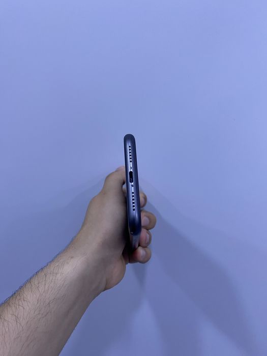 Iphone 11 64GB.