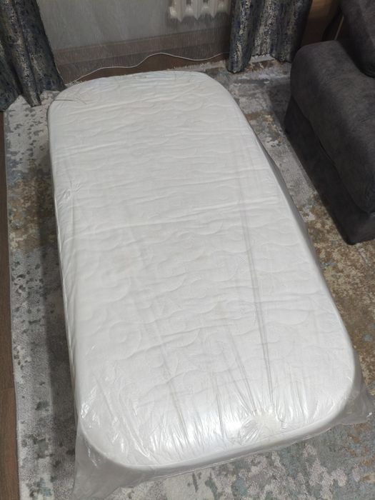 Продам детскую кроватку (манеж)