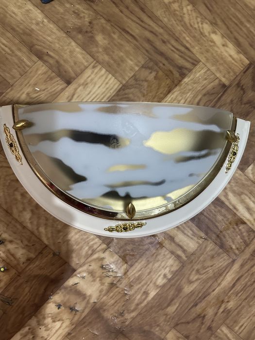 Люстра, бра компактные