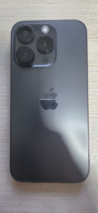 Продам iphone 15pro 128gb