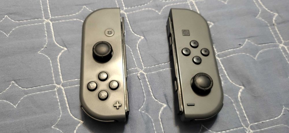 Nintendo Joycon Gray Hac-015 neTestate se vinde doar in Timisoara