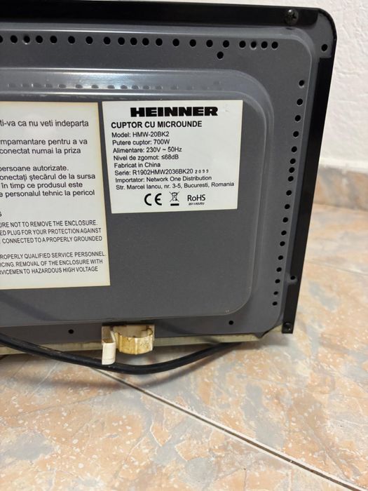 Aparat cu microunde utilizat in stare Buna