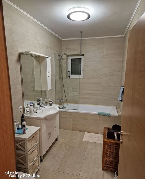 Inchiriez apartament cu 1 camera